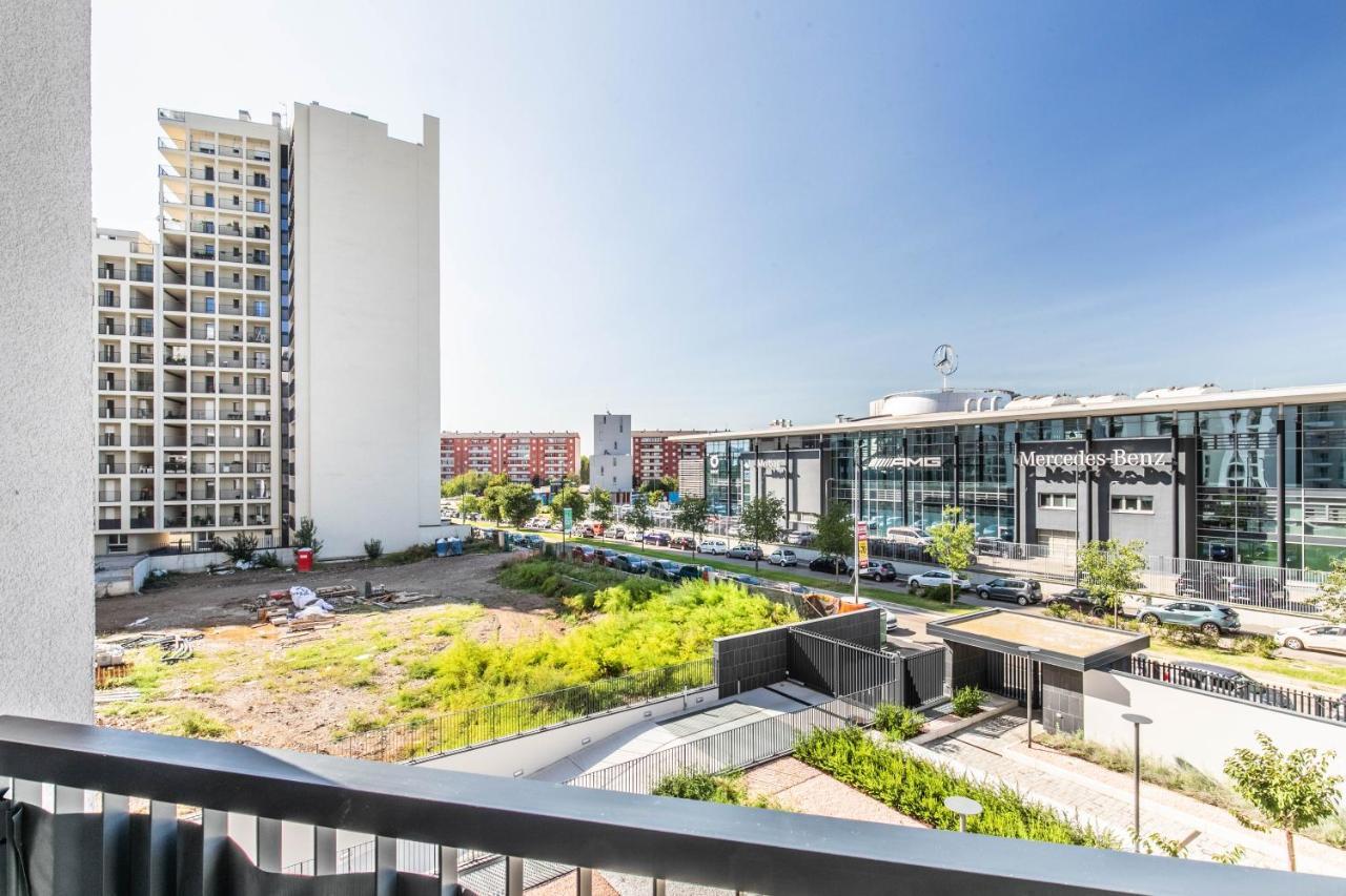 Harmony House - Rho Fiera 6min - Free Parking - Terrace * Milaan